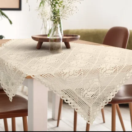 Bieżnik na stół 85x85 cm  jasnobeżowy ażurowy ROSALY w stylu boho