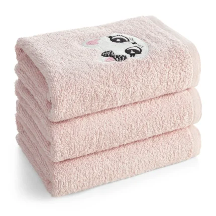 Ponczo kąpielowe dziecięce 60x120 cm bawełniane kolor różowy z aplikacją kotka 310 g/m2 BABY 72 Eurofirany