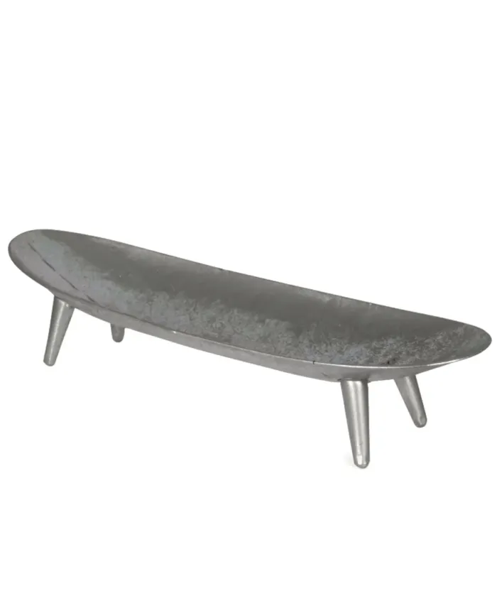 Półmisek podłużny w srebrnym kolorze o metalowym wykończeniu na czterech niskich nóżkach 53x10 cm